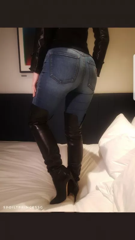 I love these boots so much by SpoiltPrincessG