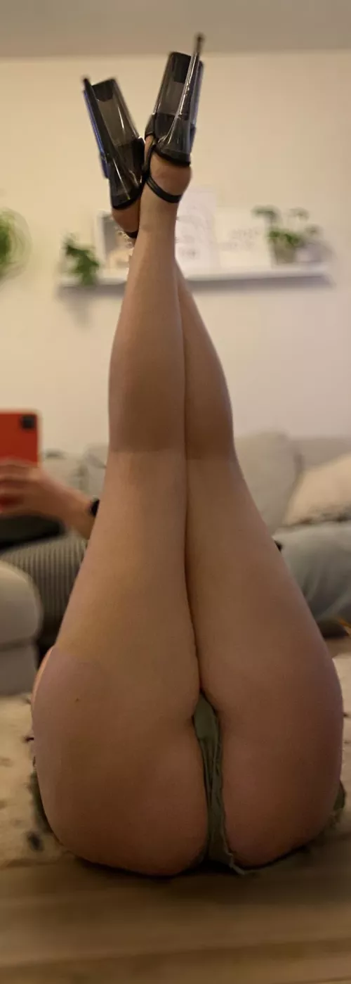 I LOVE these shoes! by roseenglisg99