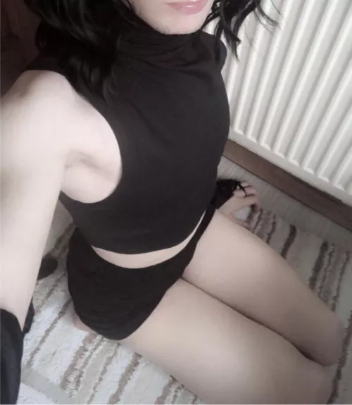 I love this top with my shorts 🥰 by DoomerRach2