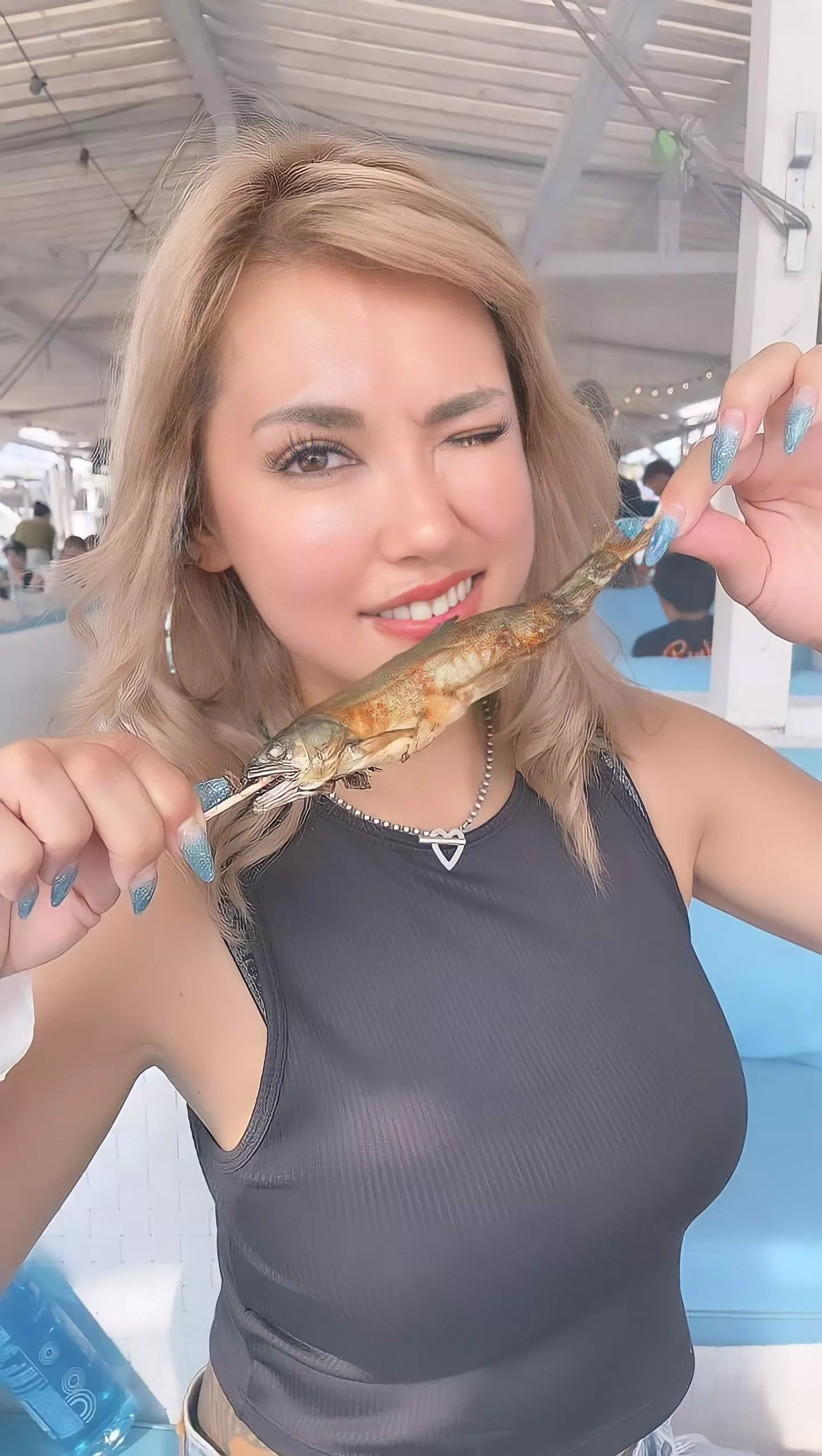 I love those boobs 😋 posted by PointGradient