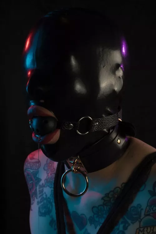 I LOVE to be tied, gagged and blind. 📸: Kristopher Koffin by VikiVice