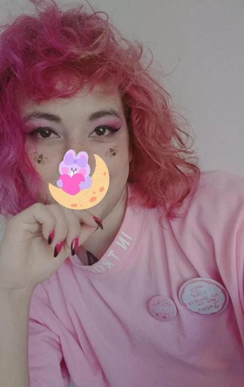 I love to dig my claws in 🦊 by Freckle-Mischief