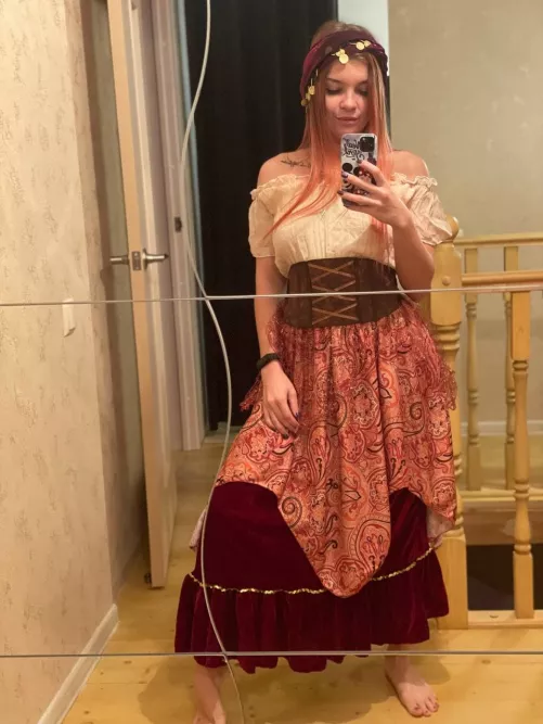 I love to look in the mirror and tell myself that I'm beautiful, but unfortunately so few men say it by RenataFOX