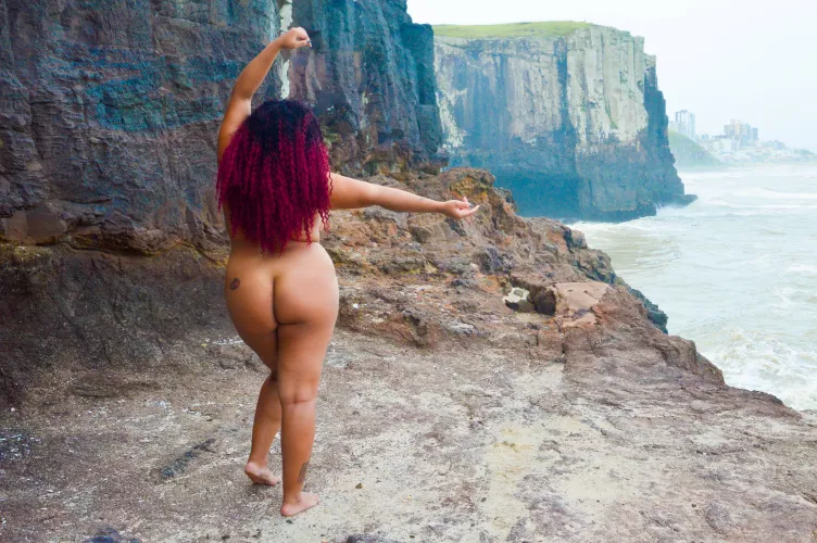 I love to take risks by Cutiepiie_