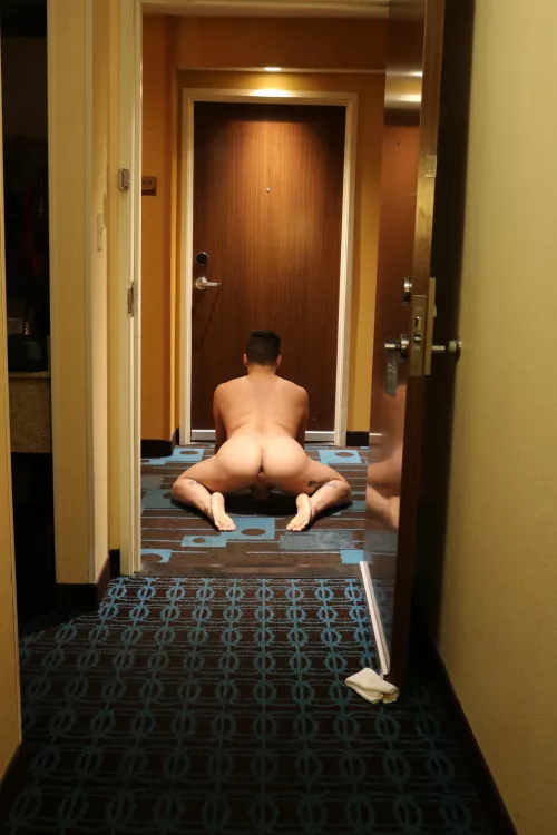 I love traveling by knottybttm