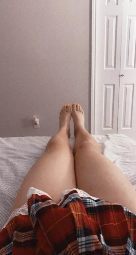 I love wearing my skirt with freshly shaved legs ☺️💓 by Pichooo