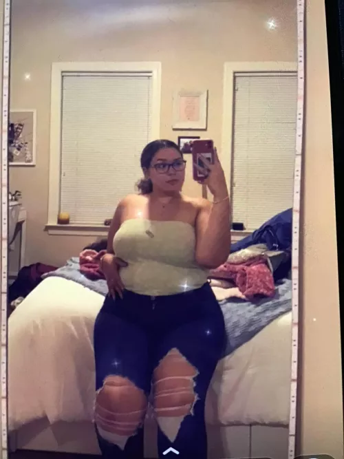 I love when a man can touch my thighs through my jeans (F20) by ThiccGirls2022