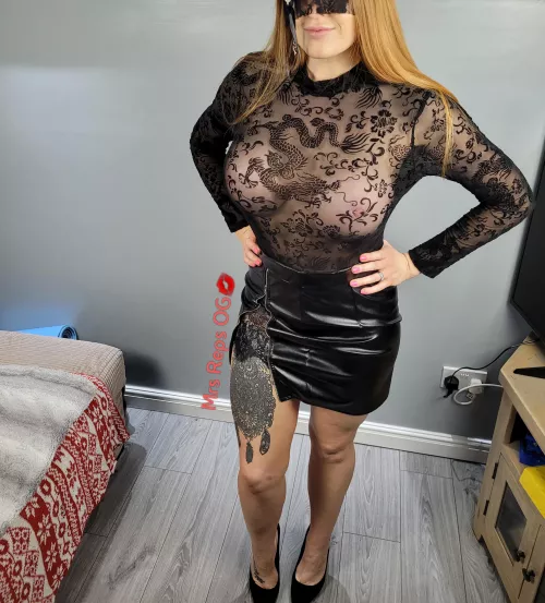 I love when a skirt has the split on my tattooed side by MrsRepsOG