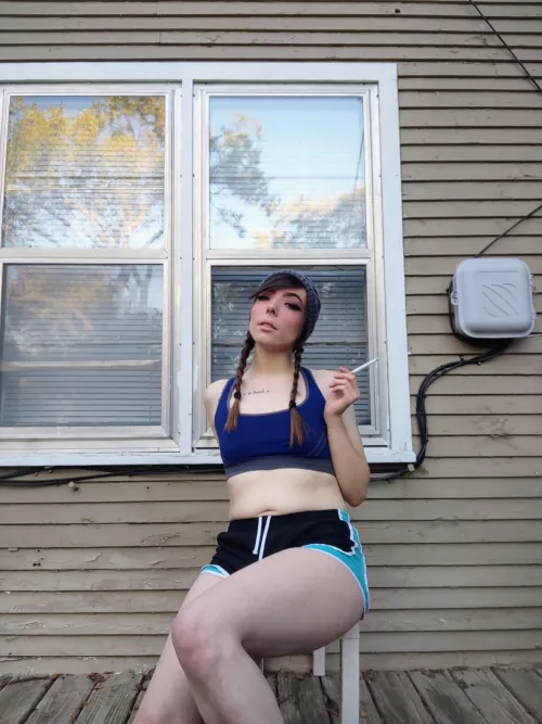 I love when its nice outside. by ThatOneDitsyGirl