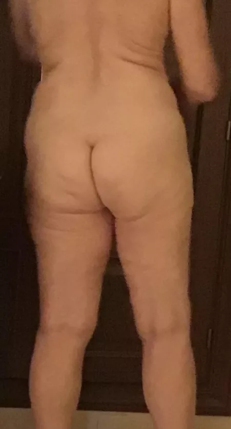 I love wife’s ass by Oldermale4u