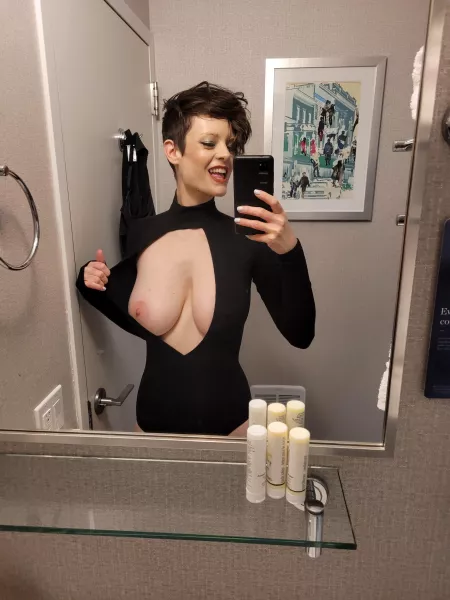 I loved this body suit! by Hennanueller