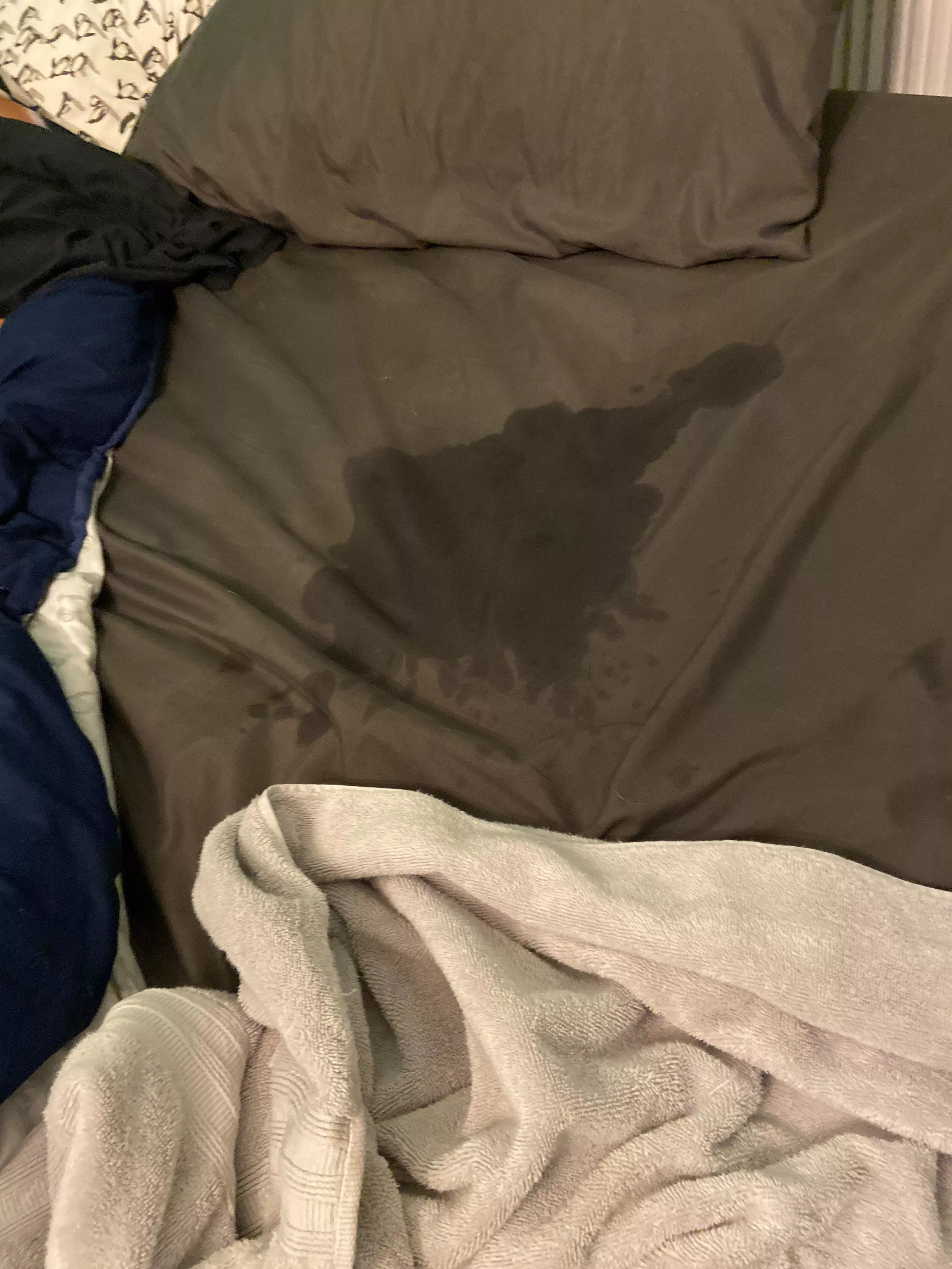 I made myself squirt for the first time last night!! posted by Desiree_9