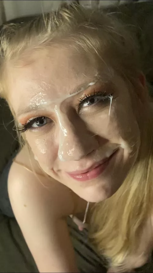 I maintain eye contact so that you know where to cum by JuniperHazexxx