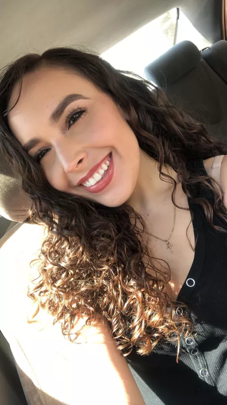 I may not be naked but you can’t deny a beautiful smile by sweetbutsassyari