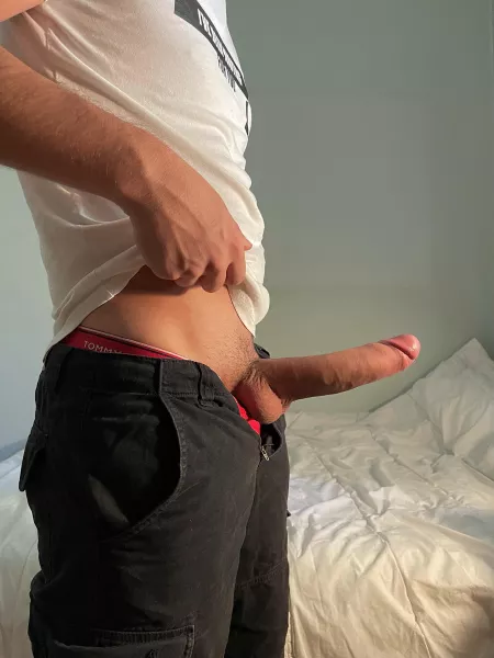 I mean I wouldn’t say no to a mouth right now… by paulroyy331