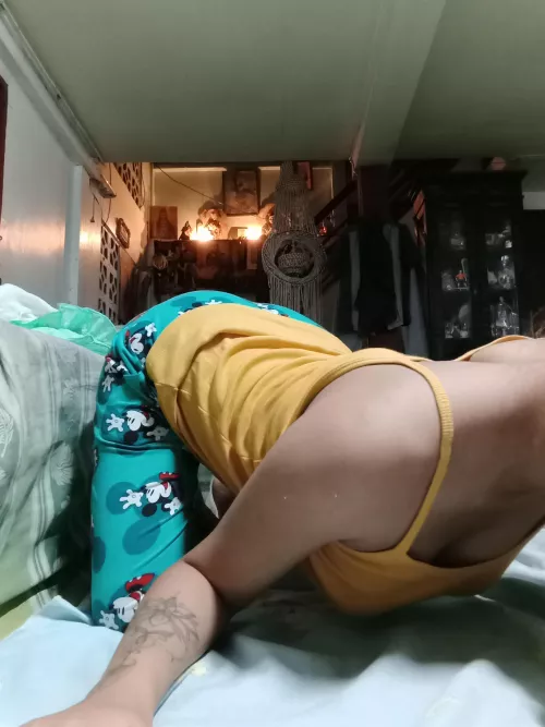 I must bend more often? by MamiStardenbart