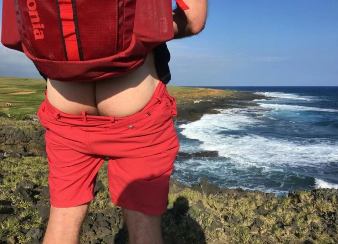 I need a beach day 🍑🌊 posted by S2FD