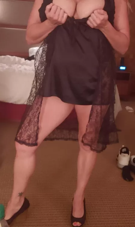 I need a big cock for her. Who likes busty milfs? by East-Economics-4904