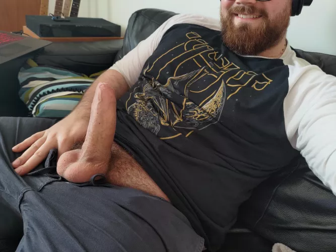 I need a gaming partner by HungNordic