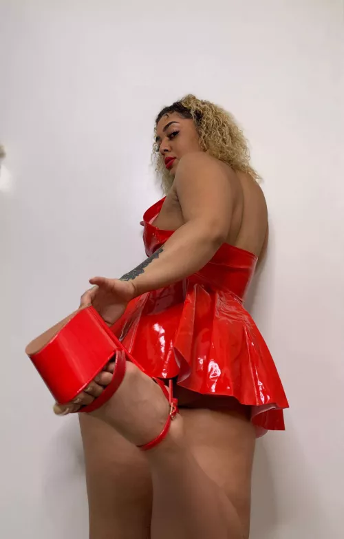 I need a good boy to get down and lick a few things clean for me by belladonnarivae