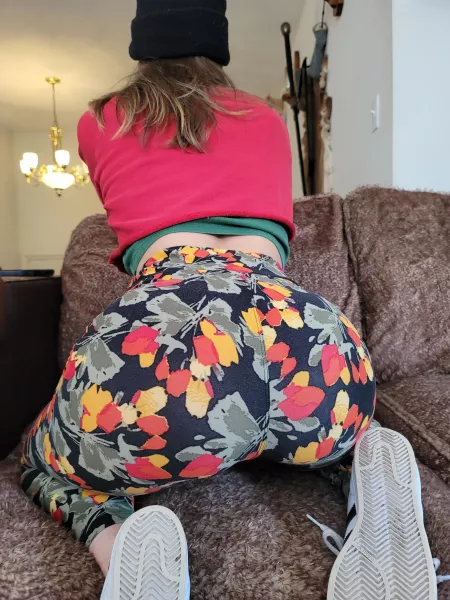 I need a good boy to lick the soles of my sneakers clean by [deleted]