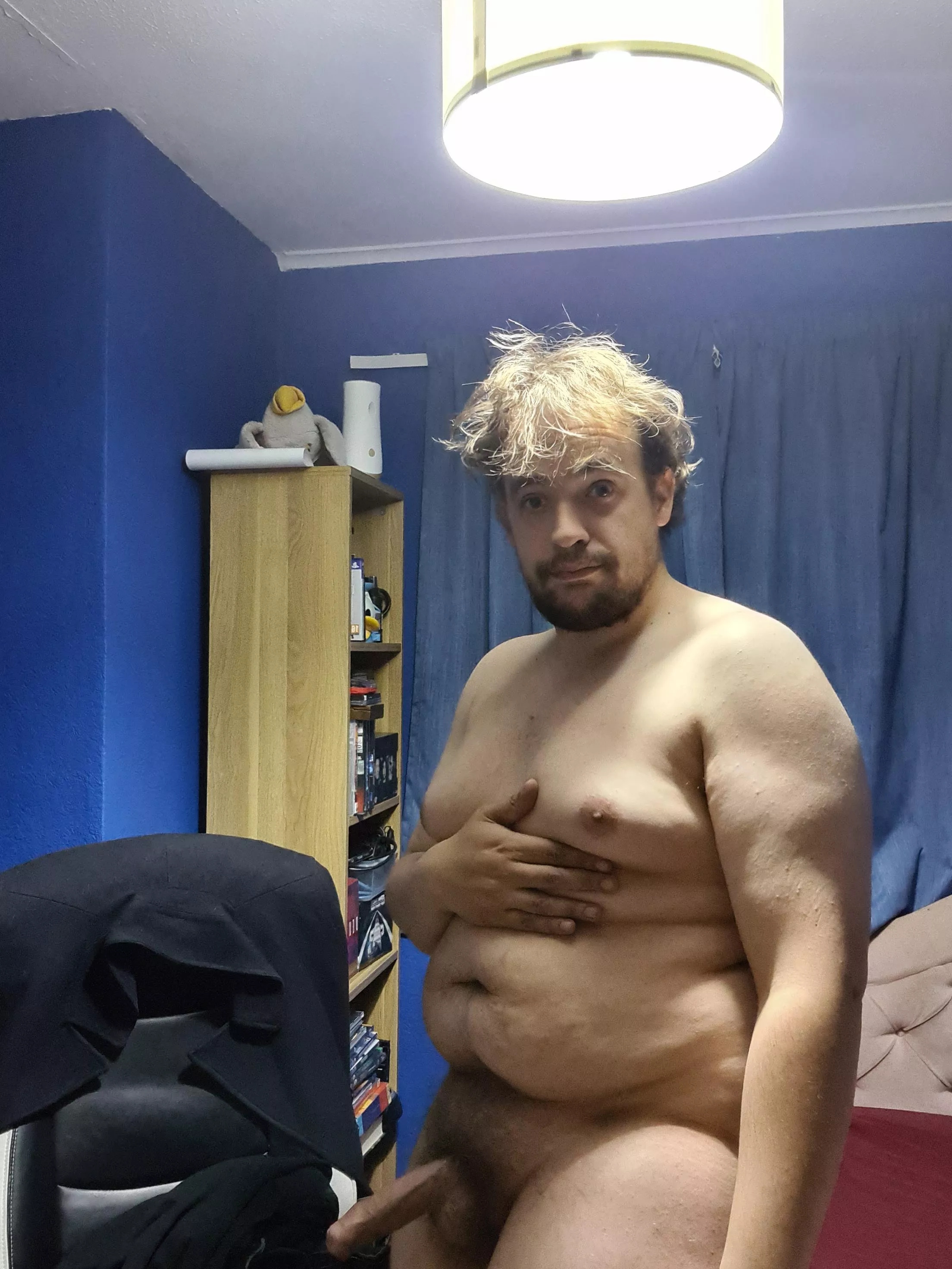 I need a hair cut 🤔 posted by thrownaway10101989