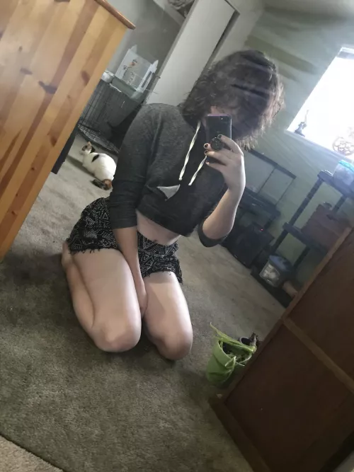 i need a haircut 😣 by Anxietitty117