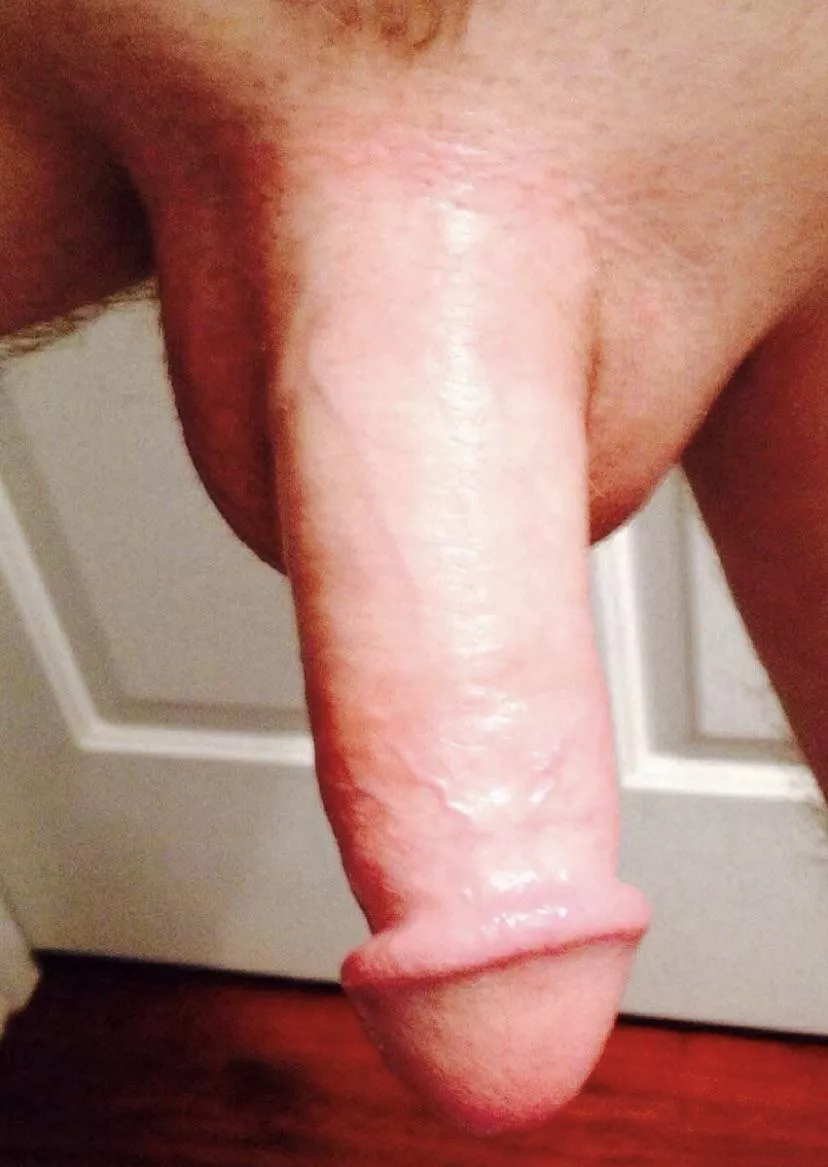 I need a kiss… posted by Background-Tailor