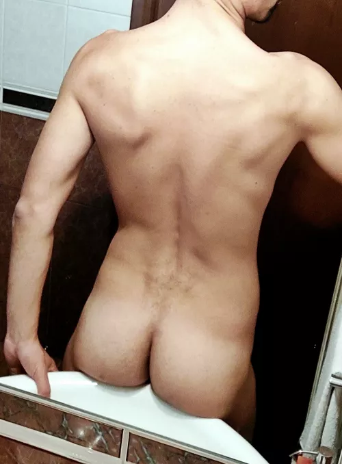 I need a massage! 😈💦 by Millennium_Duck