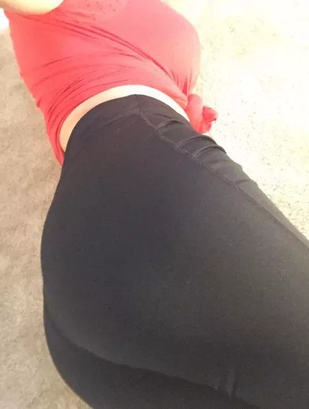 I need a massage by SlimStackedBabe