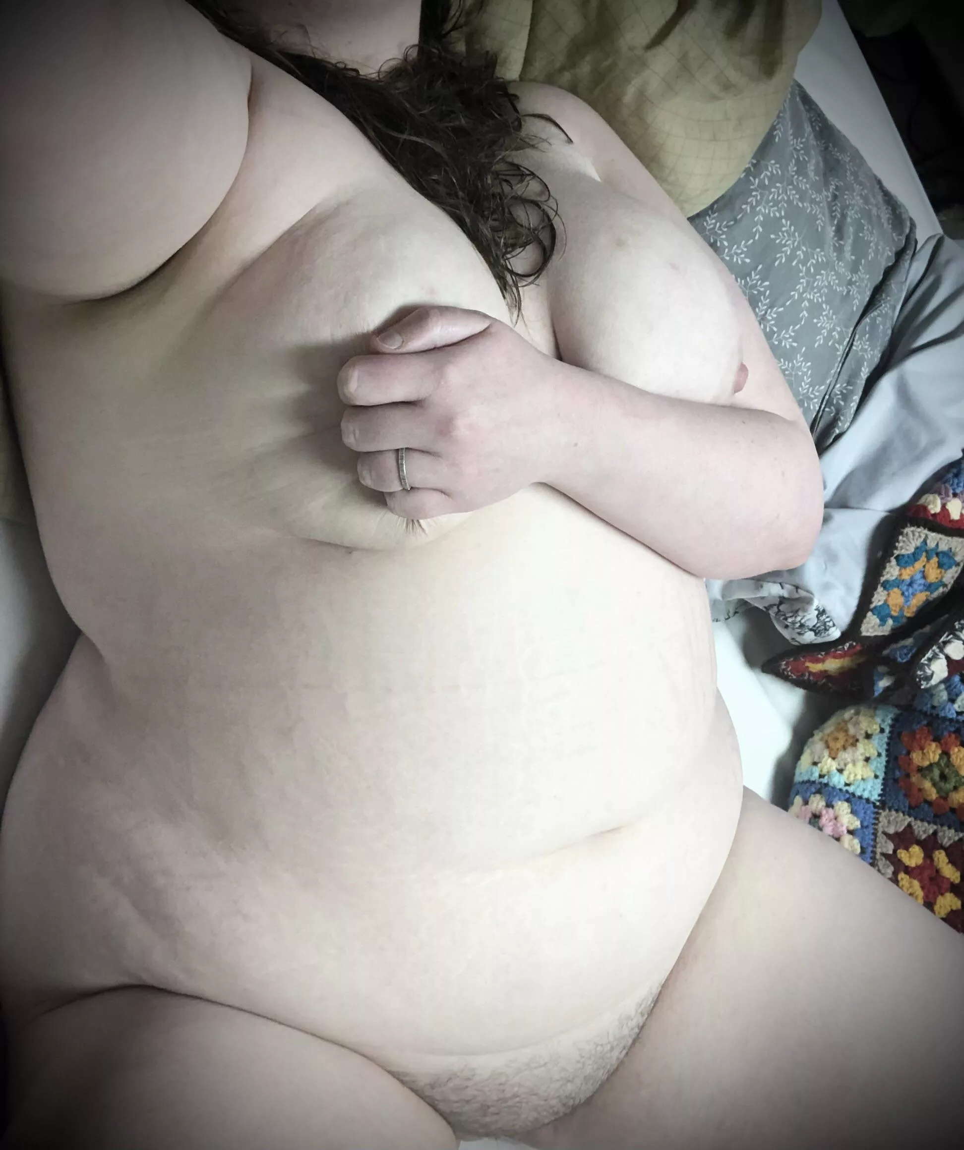 I need a mouth between my legs 🥺 posted by LilSickMuse