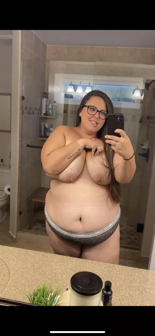 I need help moving on and letting go… distract me? by PsychNurseNSFW