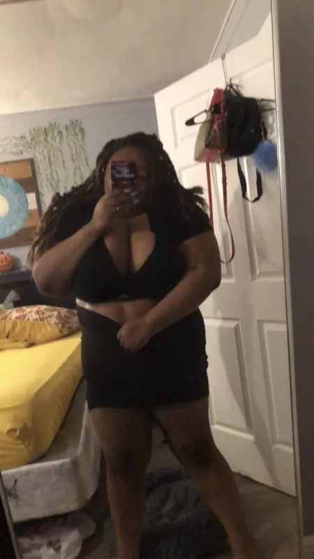 I need hugs by Submissivecocoa