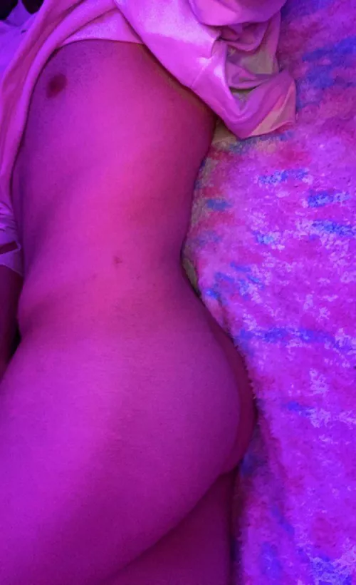 I need some hands on me by The7thCaptain