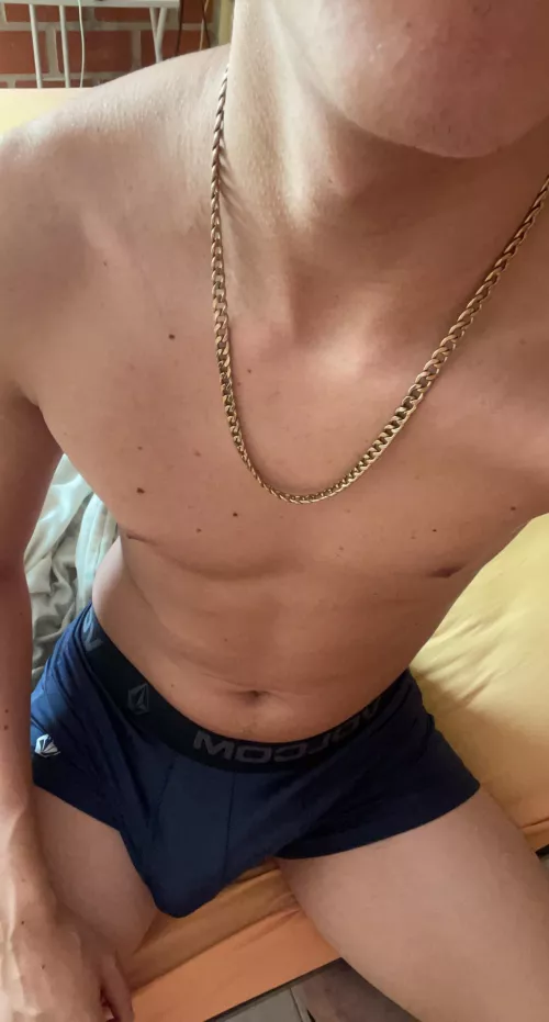 I need some help by Leossxs