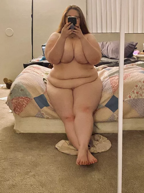 I need someone to help me relax 🥺 by whatspom