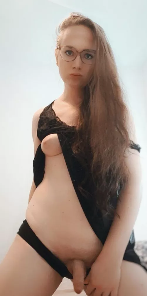 I need someone to suck it by LeniaLen