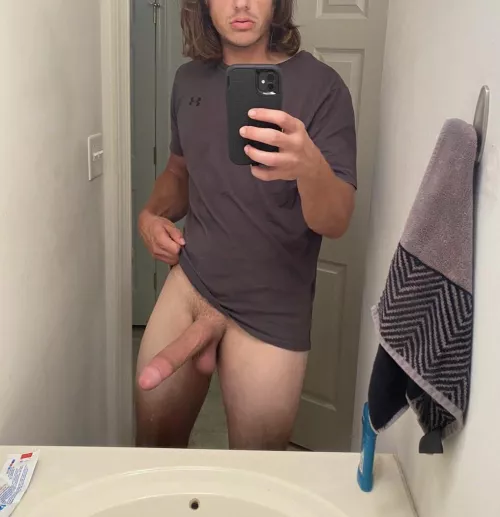 I need someone who can deepthroat all of this. by FullOfD