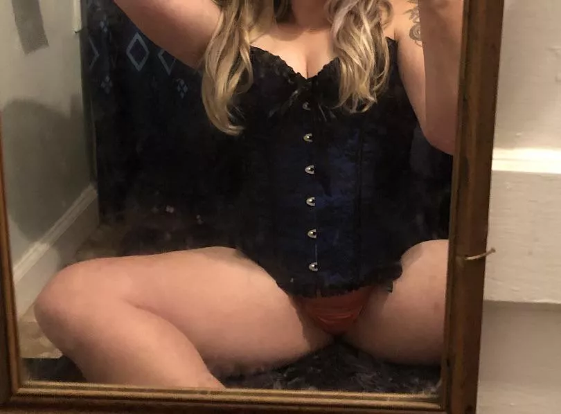 I need someone’s face to sit on! posted by Broadwaygirl069