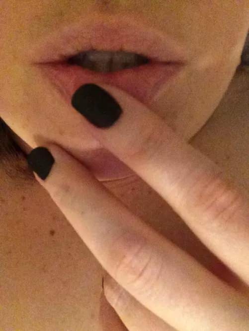 I need something, right here, on my lips! by BabyJaneBBW