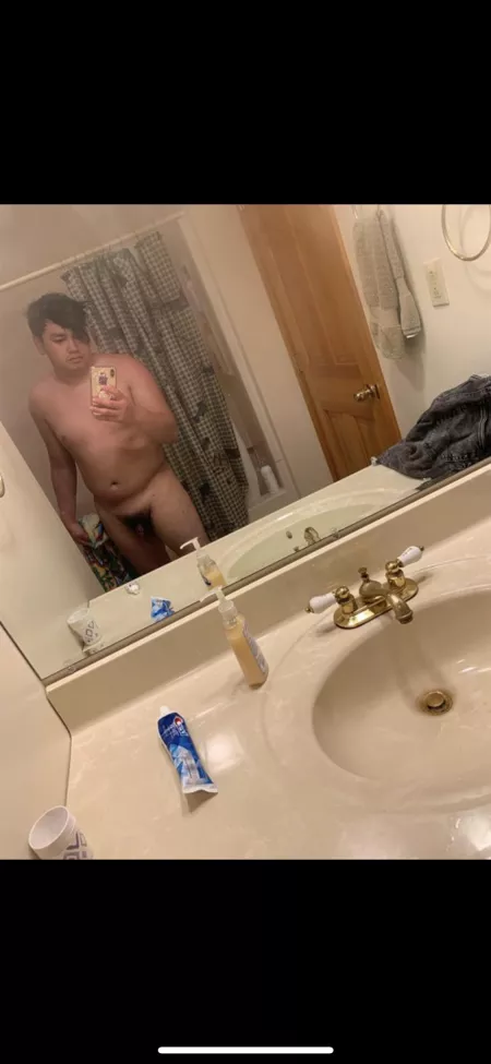 I need to be much fatter then this lol!!! by BabyPigletGainer