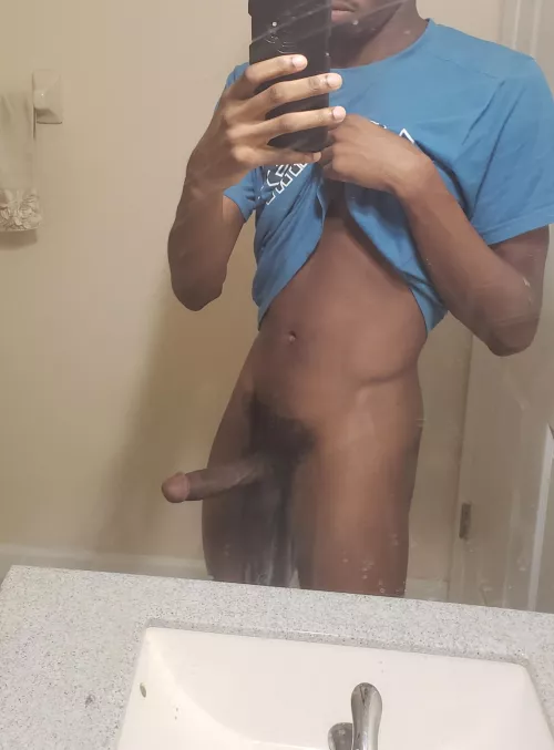 i need to clean my mirror... by Save2u