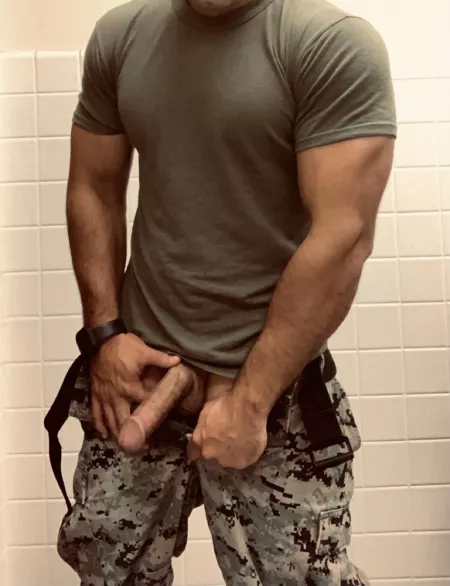 I need to explode! by n1rvana69