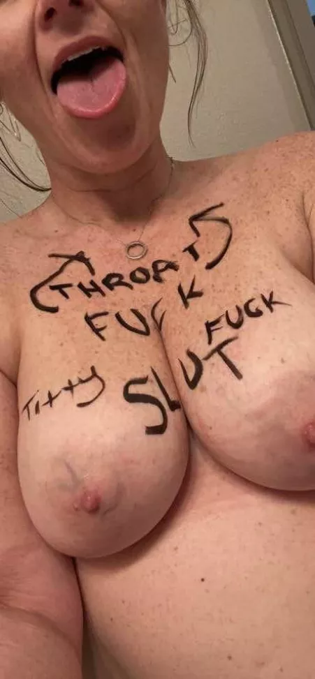 I need to get back in shape. Who’s ready to help me with an upper body workout? by koosika