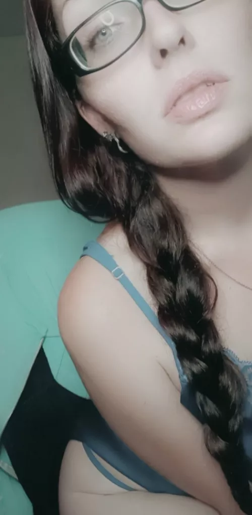 I need you to tease me til im begging for you to rip my clothes off, pull my hair, and fuck me 💦💦🤤 by PlatformBeautiful809