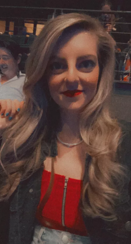 I need your help! Check the comments to get a sexy freebie. 💋 by Katefoxx11