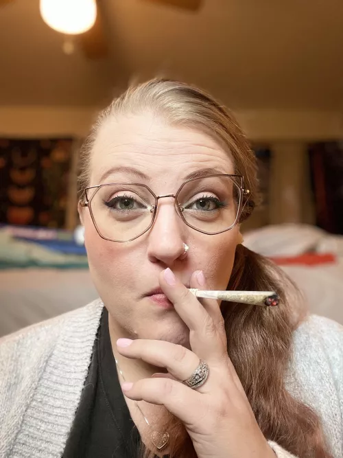 I needed a midweek midday sesh. by TwoLipFest