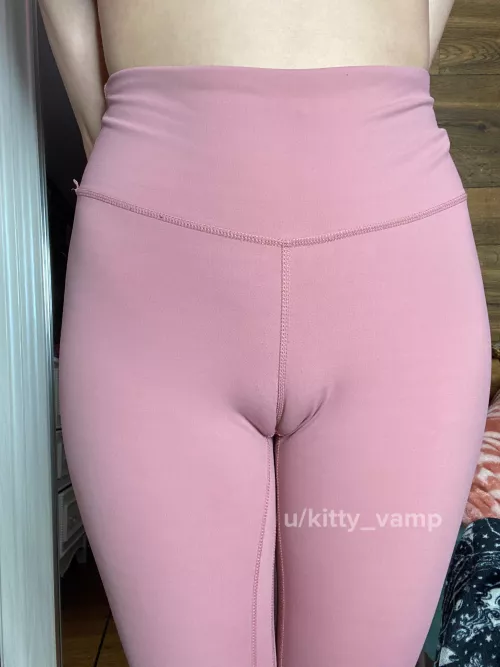 i never wear underwear with yoga pants for a reason 😉 by kitty_vamp