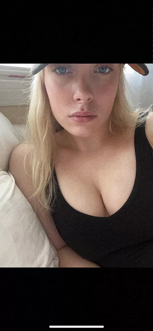 i pick you up looking like this- lazy or cute? by Intention_Away