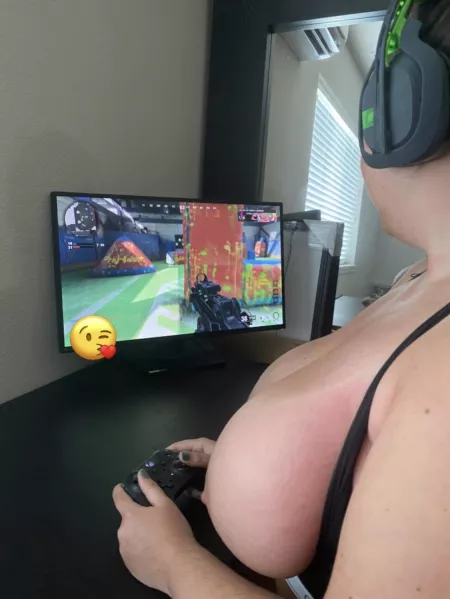 I play better like this by SofiaSharesXo